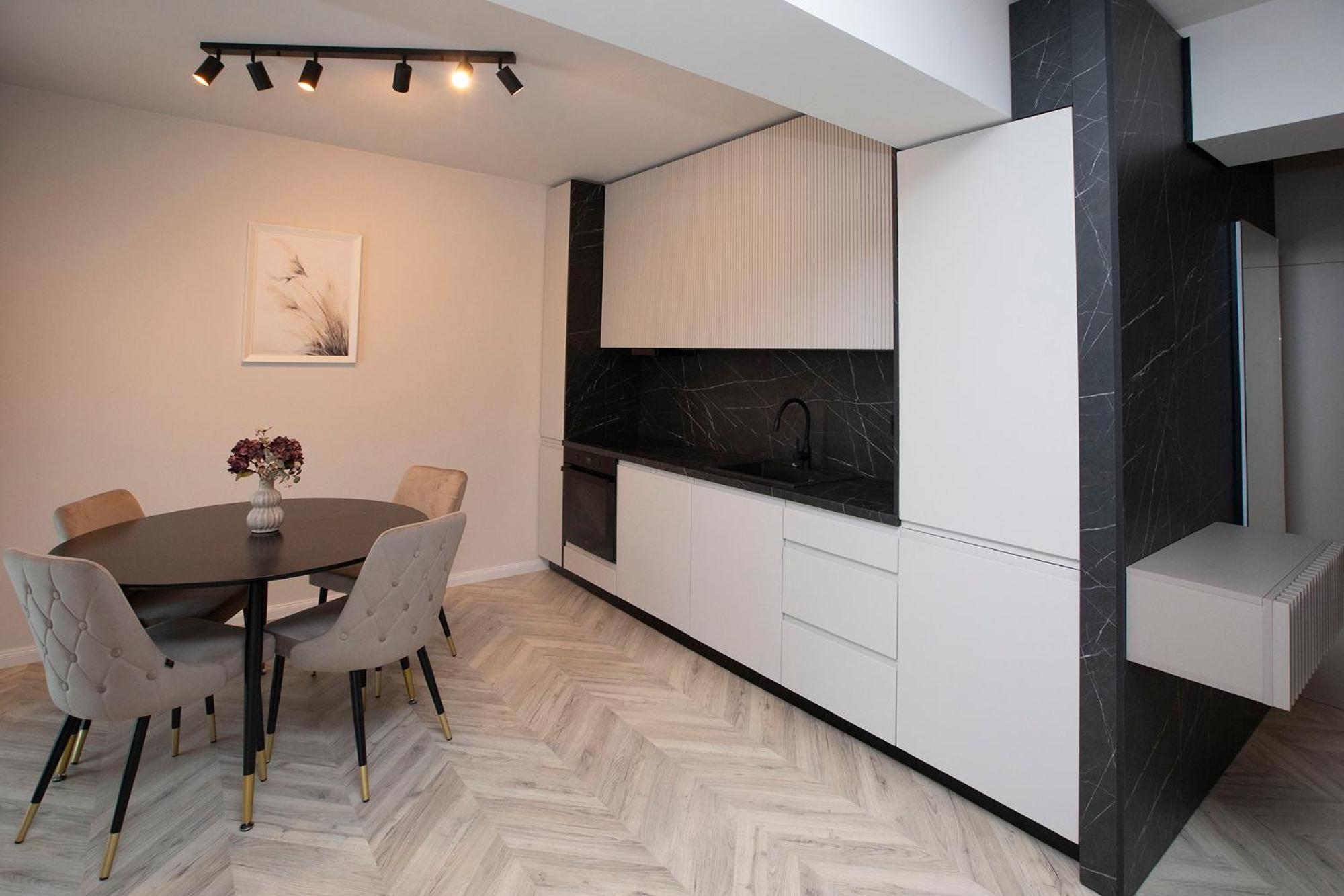 קלוז'-נאפוקה Boudoir 139 Apartments City Tower -18Th Floor מראה חיצוני תמונה